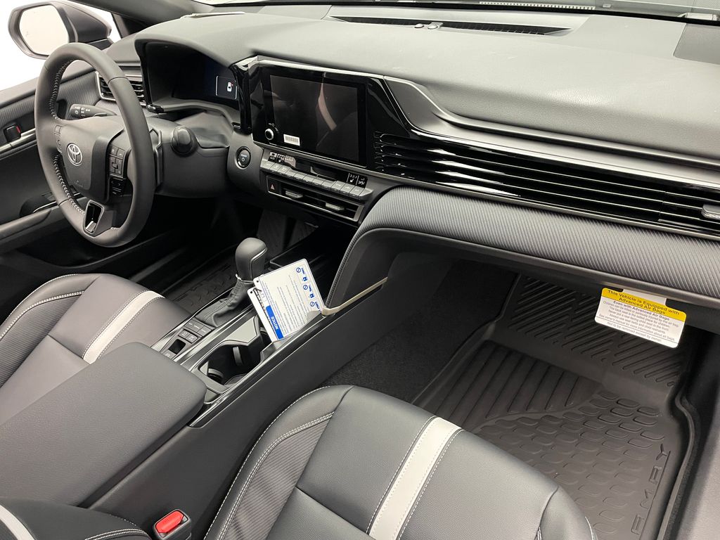 Thumbnail: 2025 Toyota Camry - 16