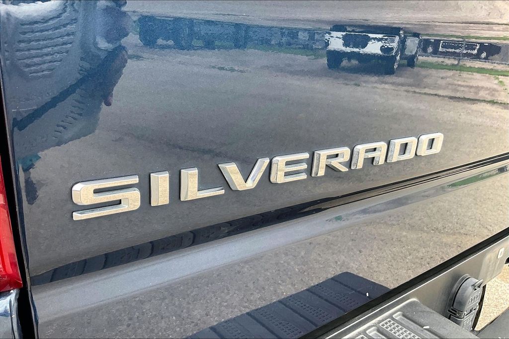Used 2022 Chevrolet Silverado 1500 LTD Custom 4D Crew Cab