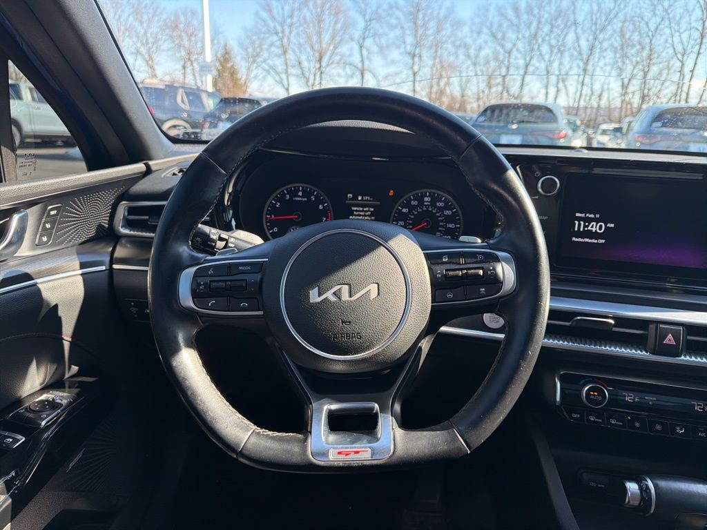 Thumbnail: 2022 Kia K5 - 13