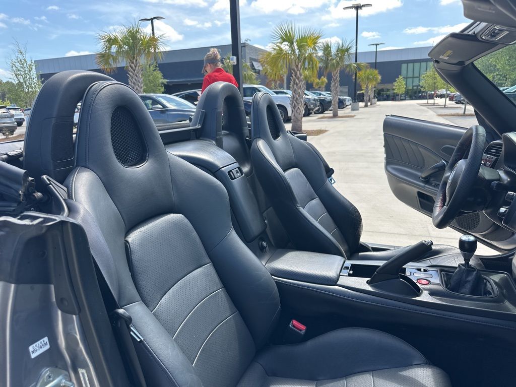 2008 Chicane Silver Metallic Honda S2000 Base RWD Convertible