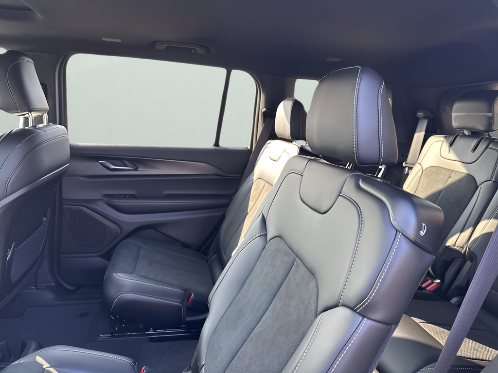 New Car 2025 Jeep Grand Cherokee L  For Sale Under $50,000 In Austin, Texas