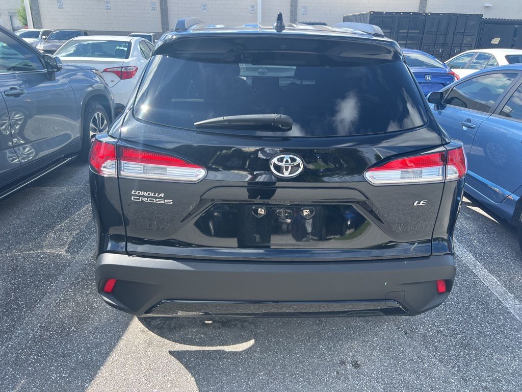 Thumbnail: 2022 Toyota Corolla Cross - 5