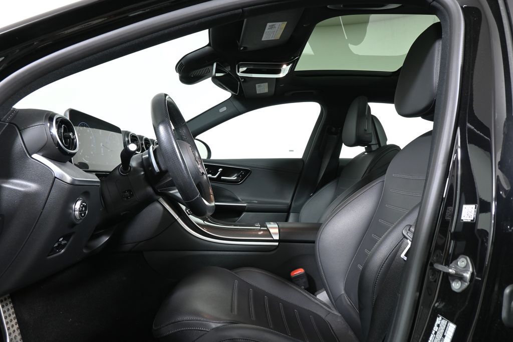 Thumbnail: 2023 Mercedes-Benz C-Class - 3