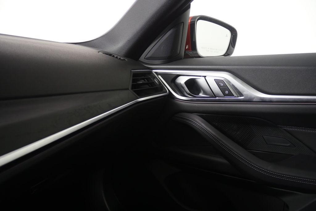 Thumbnail: 2024 BMW 4 Series - 31