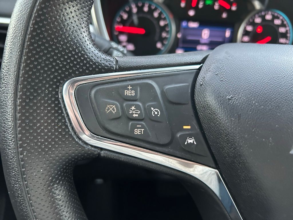 Thumbnail: 2020 Chevrolet Equinox - 19