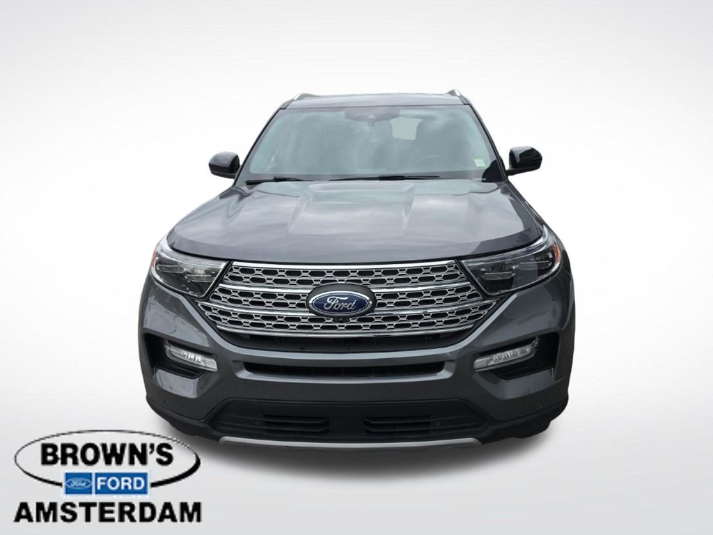 2022 Ford Explorer Limited - 1