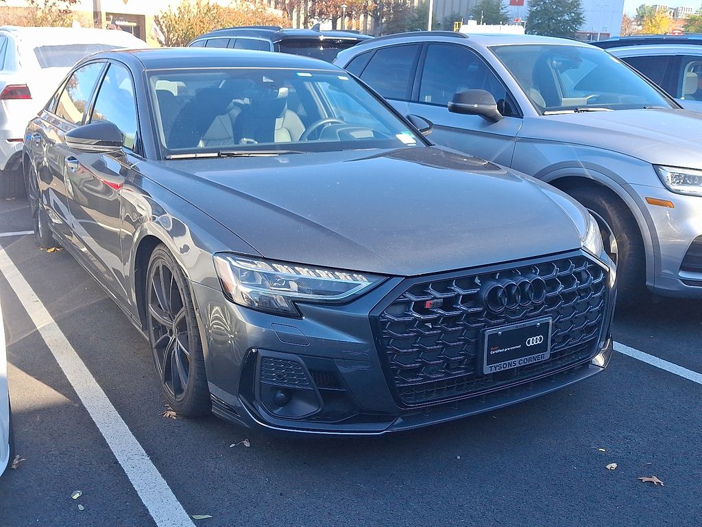 Thumbnail: 2023 Audi S8 - 3