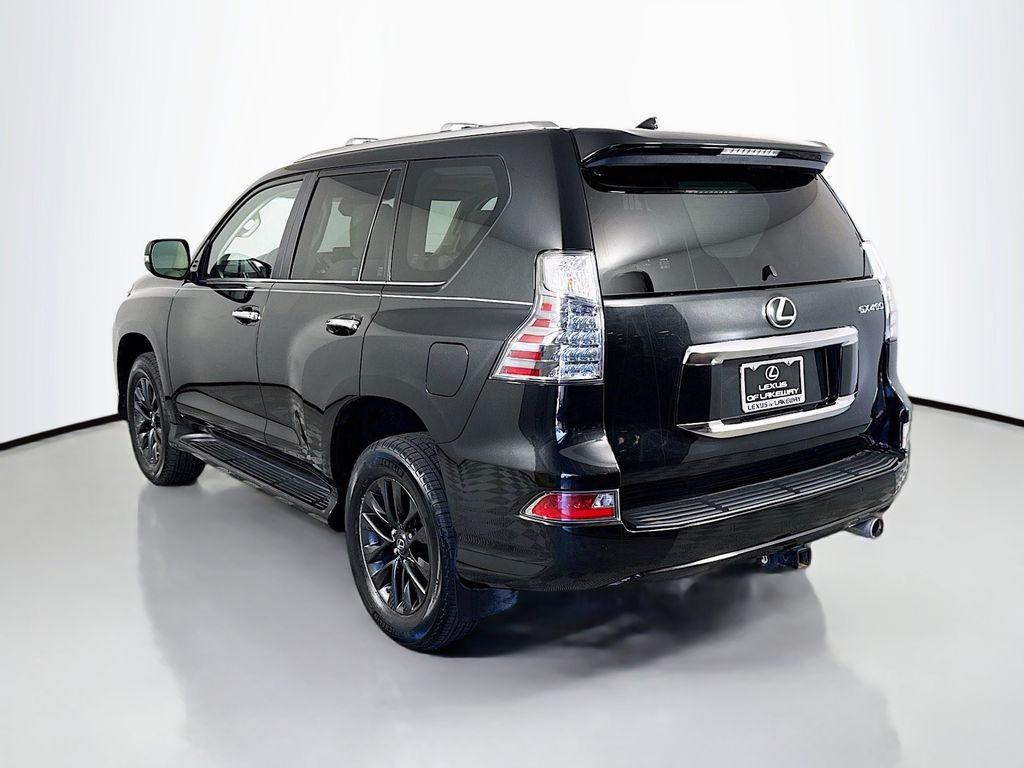 Thumbnail: 2023 Lexus GX - 7