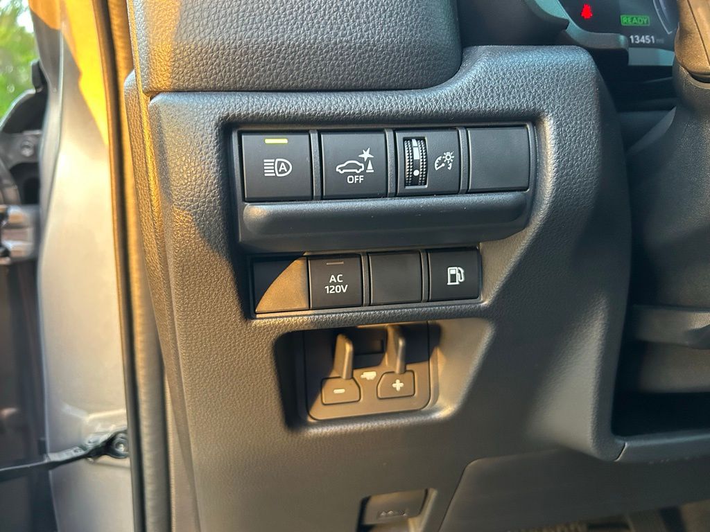 Thumbnail: 2025 Toyota Land Cruiser - 17