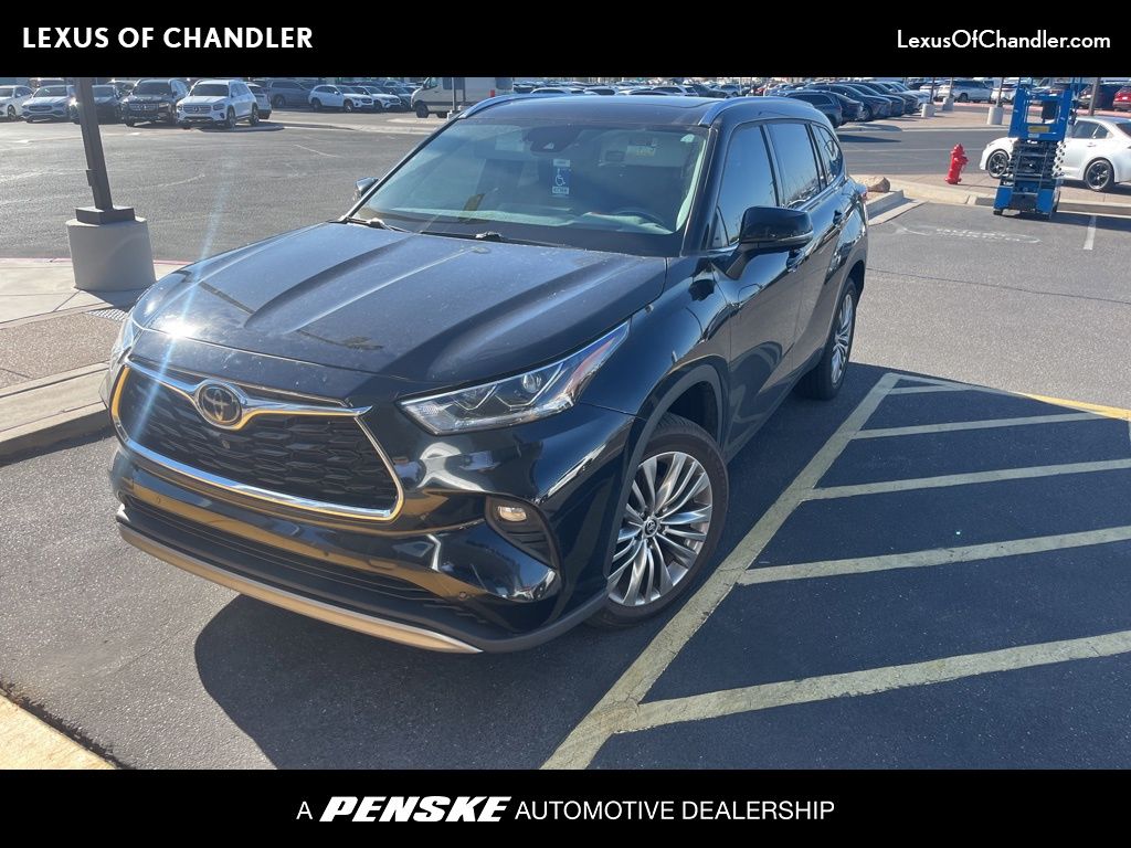 Thumbnail: 2021 Toyota Highlander - 1