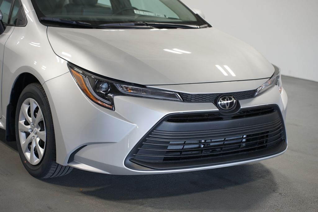 Thumbnail: 2026 Toyota Corolla - 4