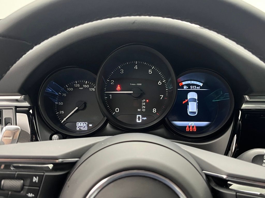 Thumbnail: 2025 Porsche Macan - 11