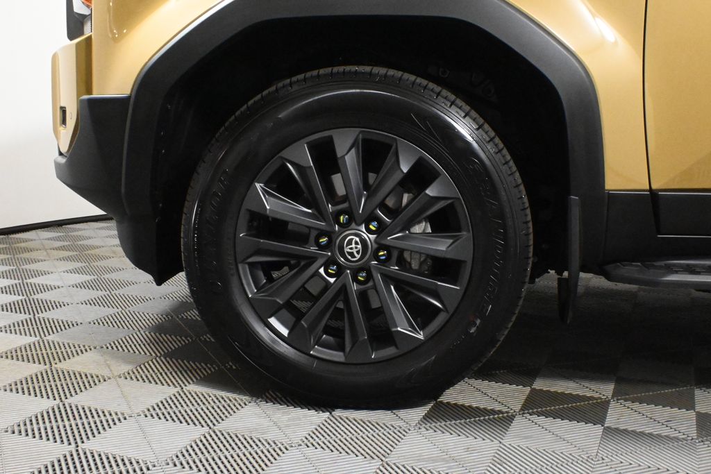 Thumbnail: 2024 Toyota Land Cruiser - 12