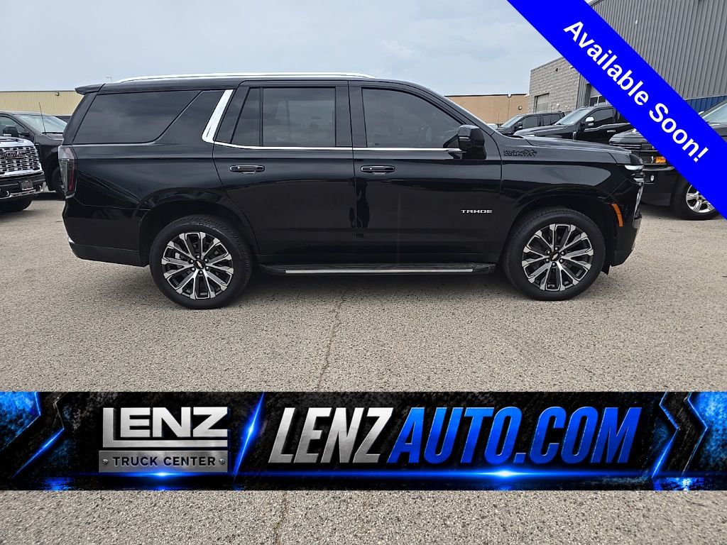 Black 2025 Chevrolet Tahoe SUV / Crossover Four-Wheel Drive 