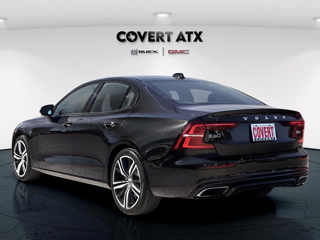 Used Car 2022 Volvo S60  B5 R-design For Sale Under $25,000 In Austin, Texas