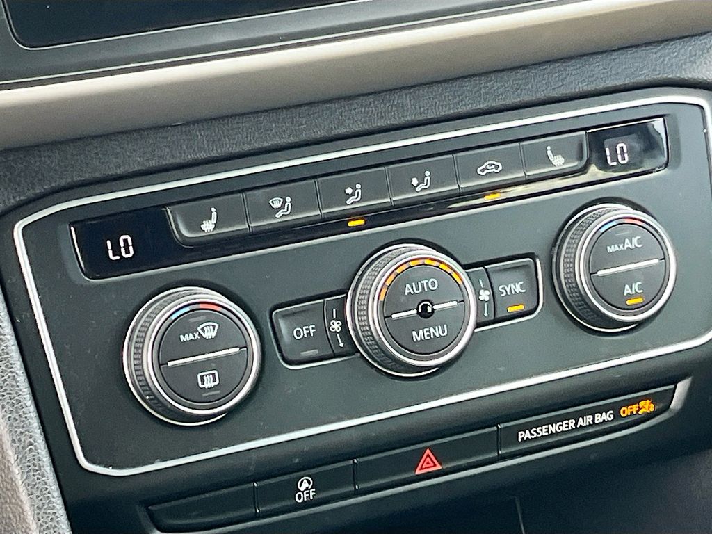 2021 Volkswagen Atlas Cross Sport 3.6L V6 SE w/Technology R-Line White at Big Star Buick GMC