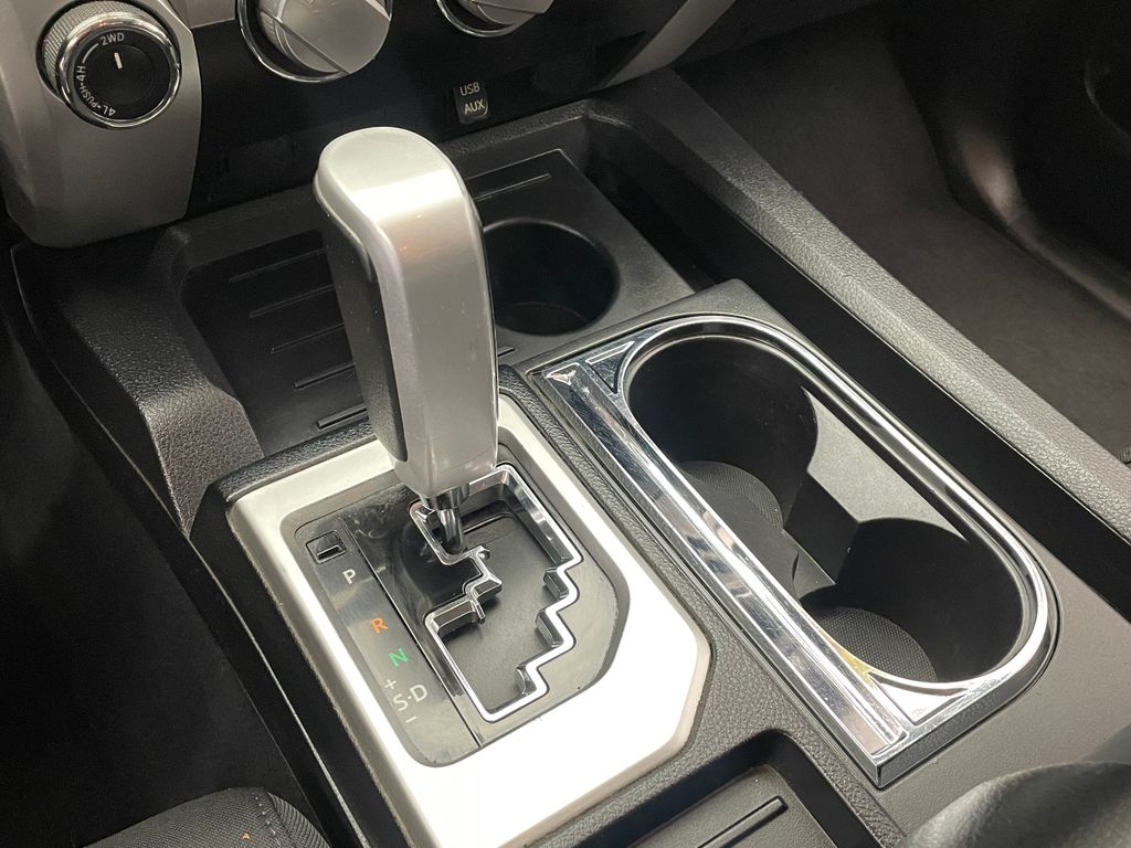 Thumbnail: 2014 Toyota Tundra - 27