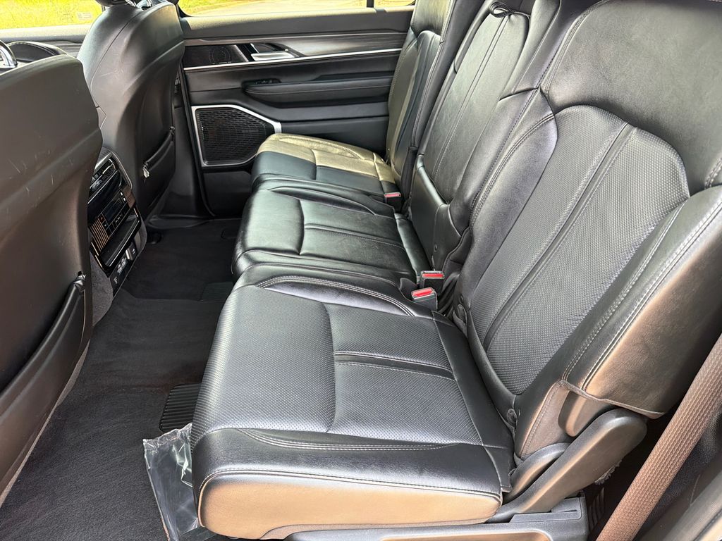2023 Jeep Wagoneer Series II - Photo 20
