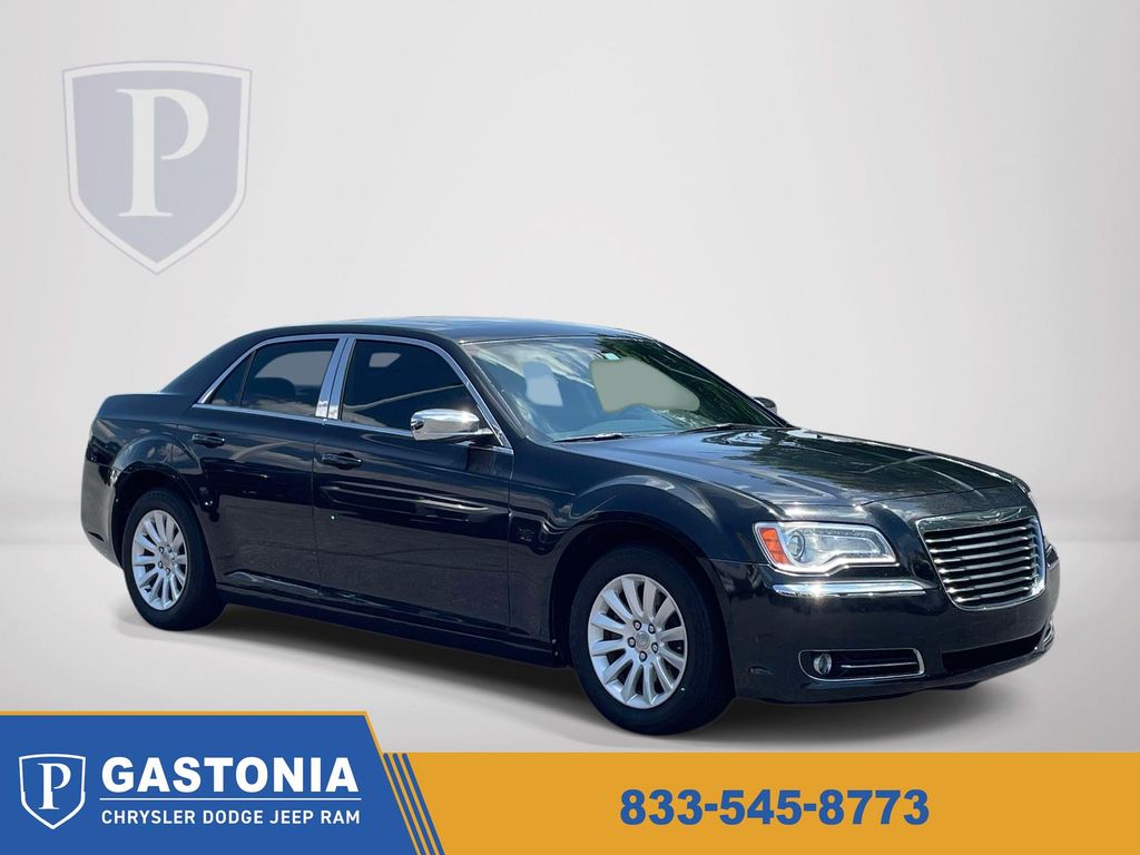 2013 Chrysler 300 RWD