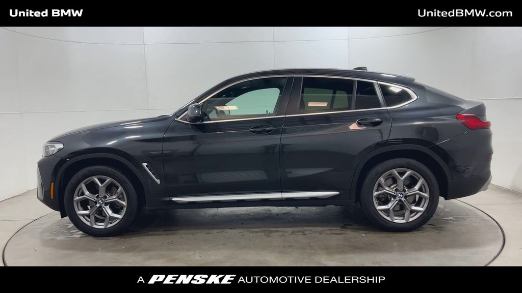 Thumbnail: 2024 BMW X4 - 5