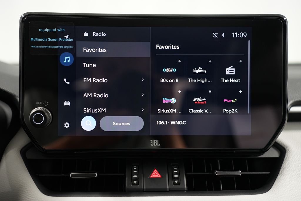 2025 Toyota RAV4 Limited 18