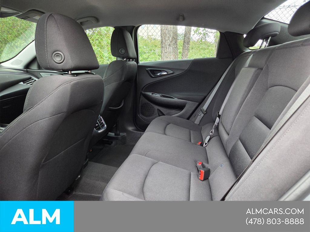 Used 2024 Gray Chevrolet LT image 5