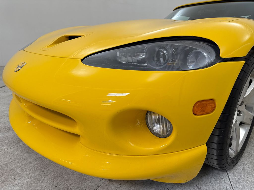 2002 Dodge Viper R/T10 - Photo 21