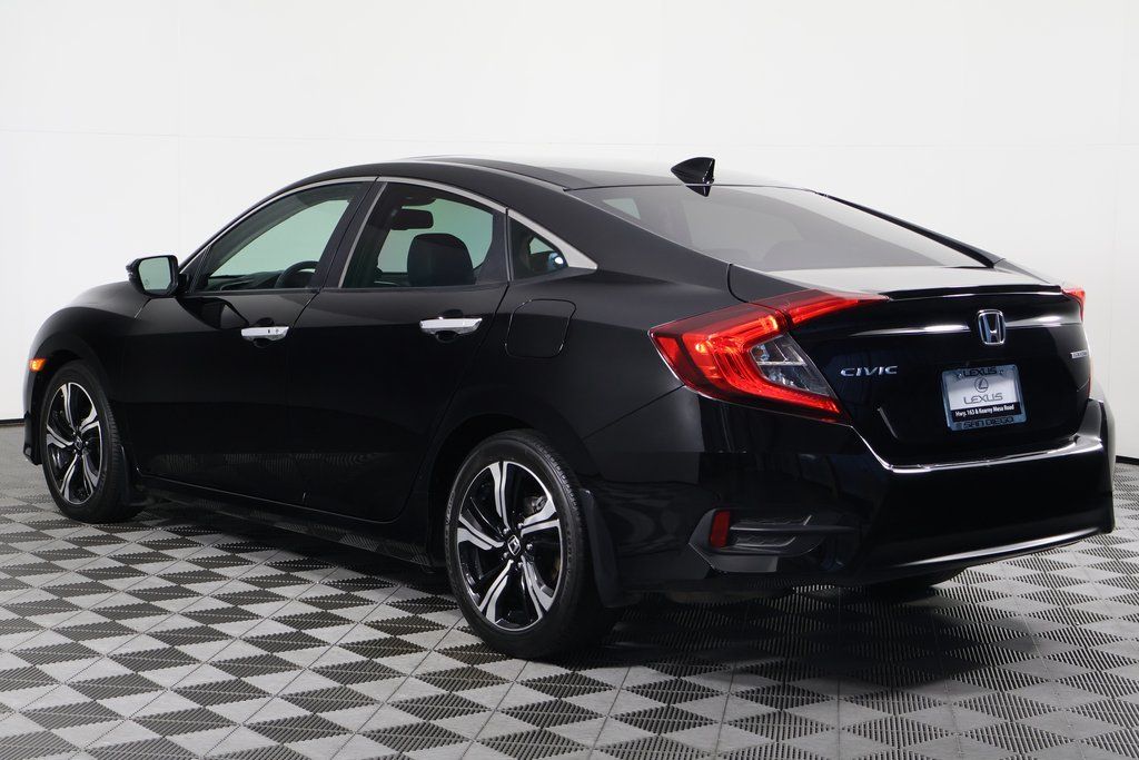 Thumbnail: 2017 Honda Civic - 6