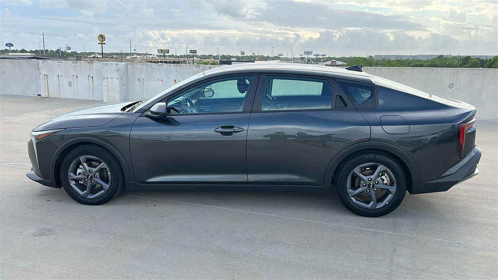 2025 Kia K4 LXS - 8