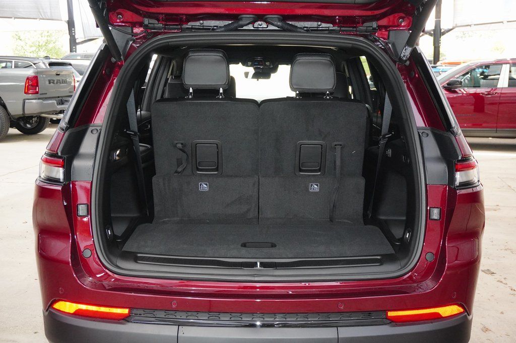 New Car 2025 Jeep Grand Cherokee L  Limited For Sale Under $50,000 In Weatherford, Texas