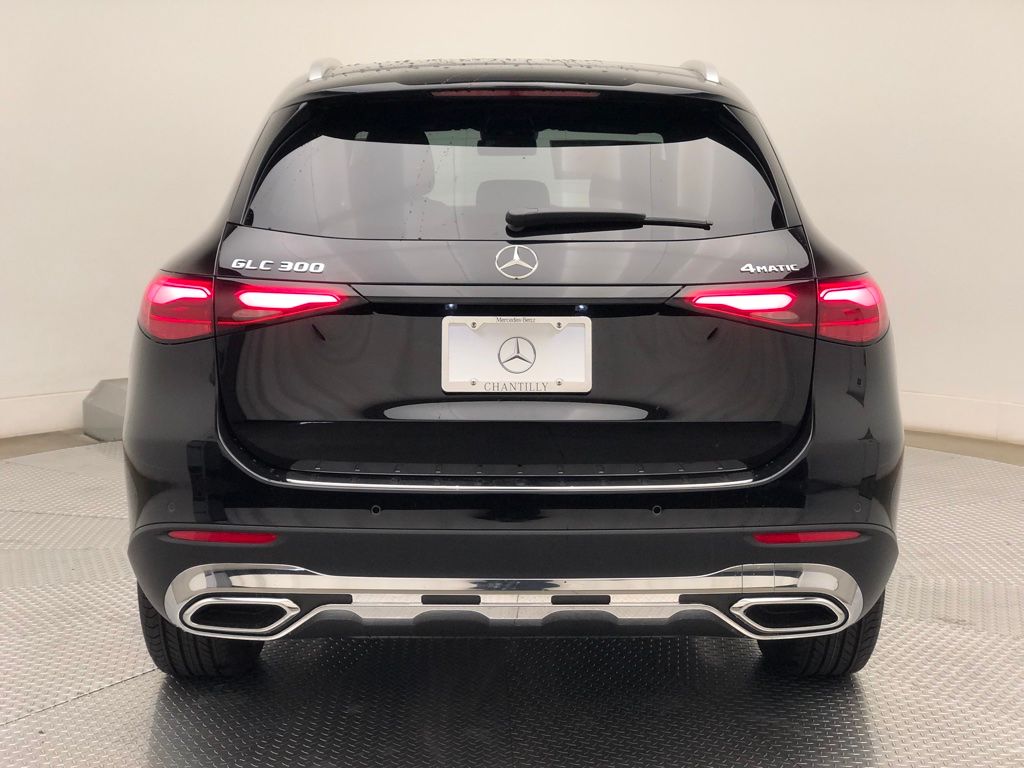 2023 Mercedes-Benz GLC 300 4