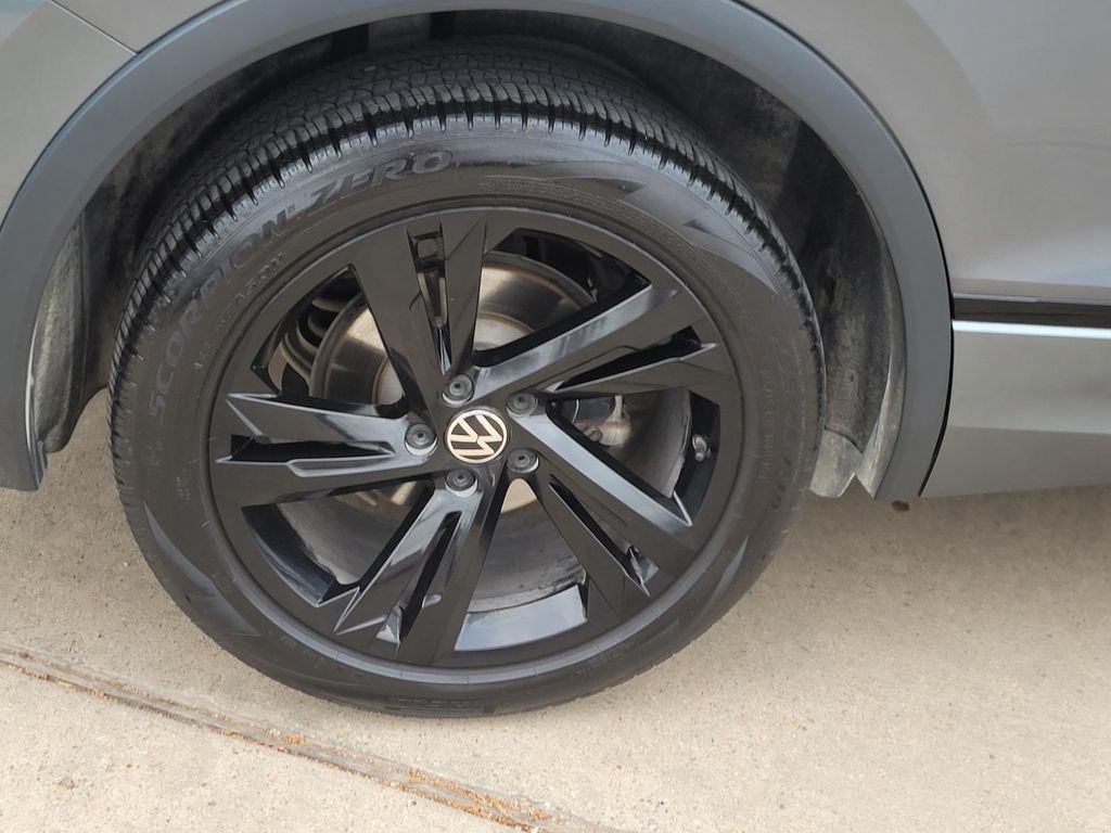 used 2024 Volkswagen Tiguan car, priced at $26,000