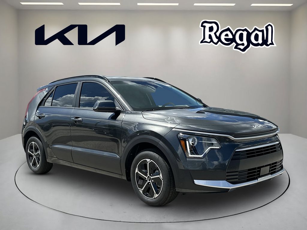Interstellar Gray 2026 Kia Niro SUV / Crossover Front-Wheel Drive 6-Speed Dual Clutch