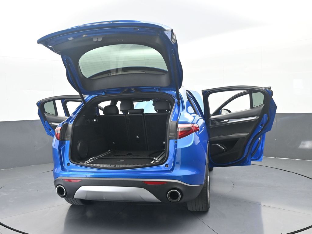 Used 2018 Misano Blue Metallic Alfa Romeo Ti image 75