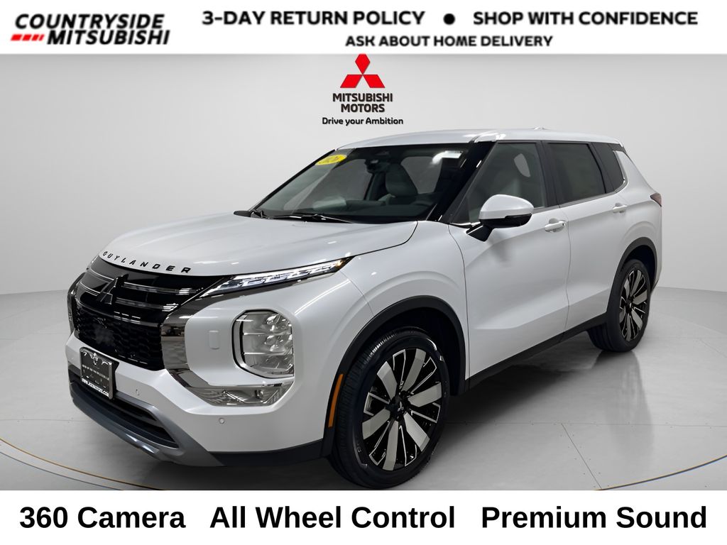 Diamond White 2026 Mitsubishi Outlander SUV / Crossover Front-Wheel Drive Continuously Variable Transmission