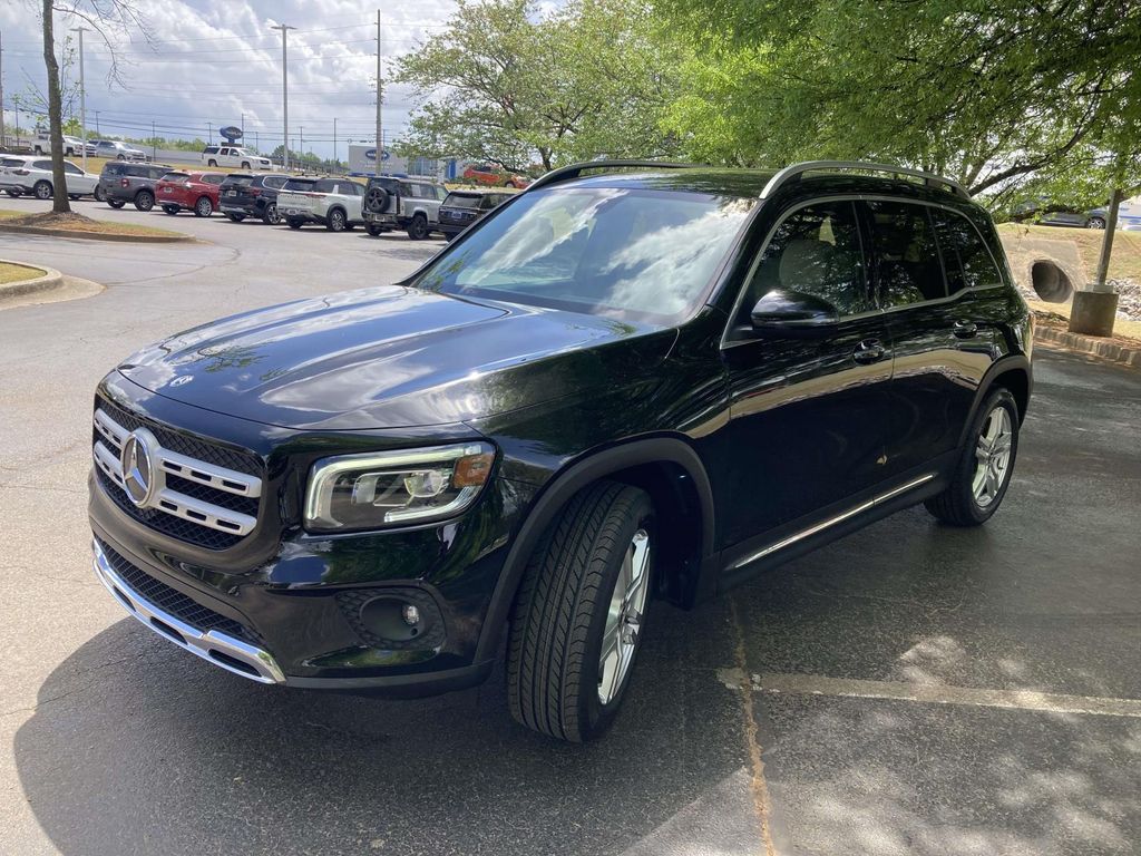 Used 2020 Black Mercedes-Benz GLB 250 image 5