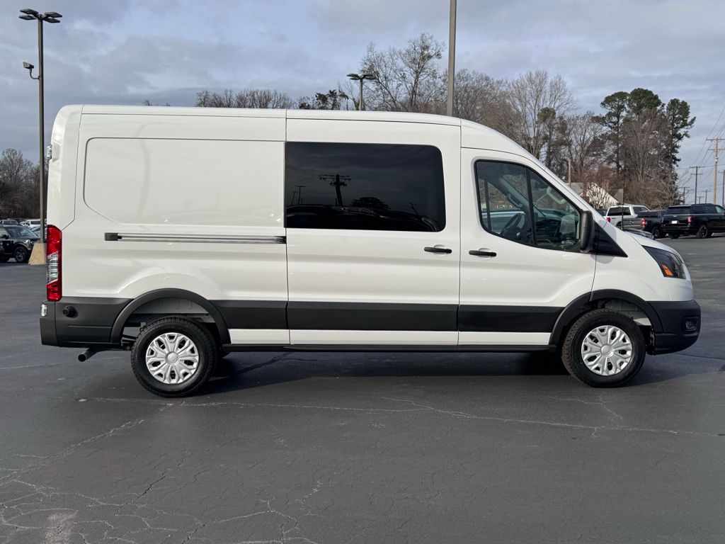 FordTransit-2504