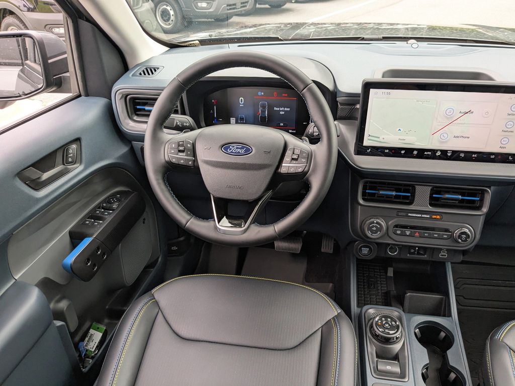 2025 Ford Maverick Lobo