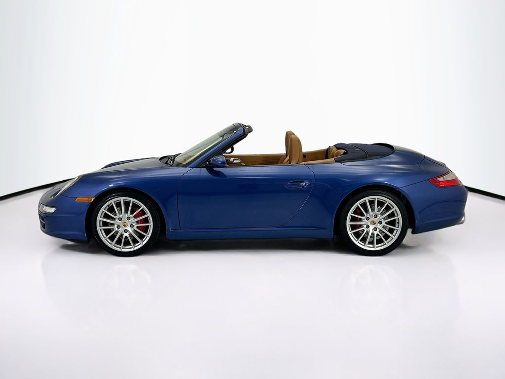 Thumbnail: 2006 Porsche 911 - 2