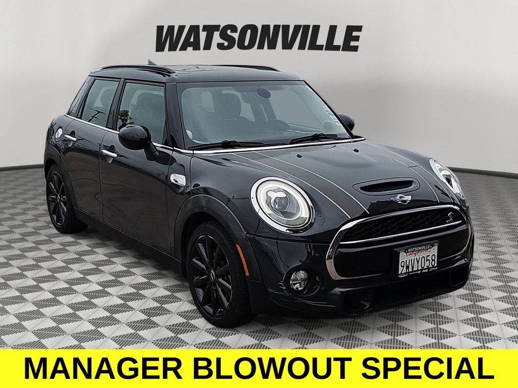 Thunder Gray Metallic 2016 MINI Cooper Hatchback Front-Wheel Drive 6-Speed Automatic