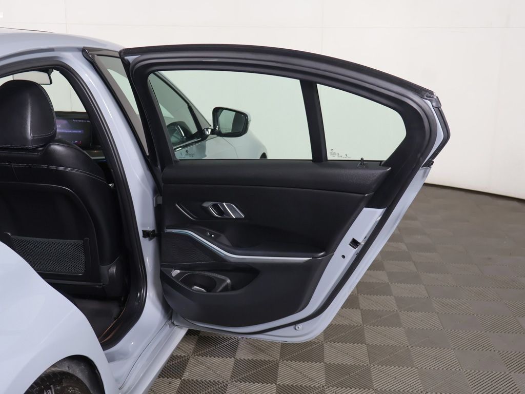 Used 2023 Gray BMW 330i image 20
