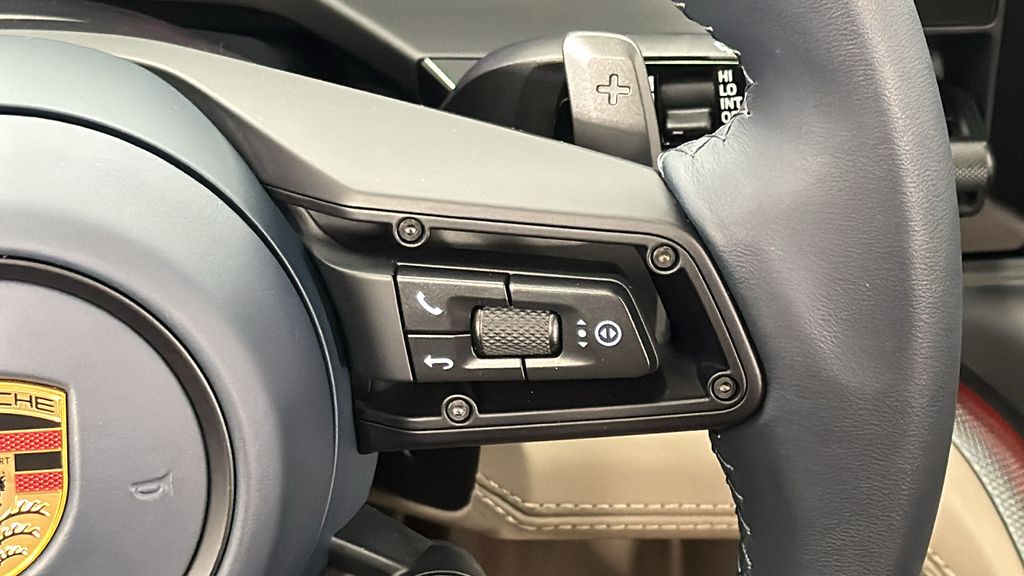 Thumbnail: 2024 Porsche Panamera - 21