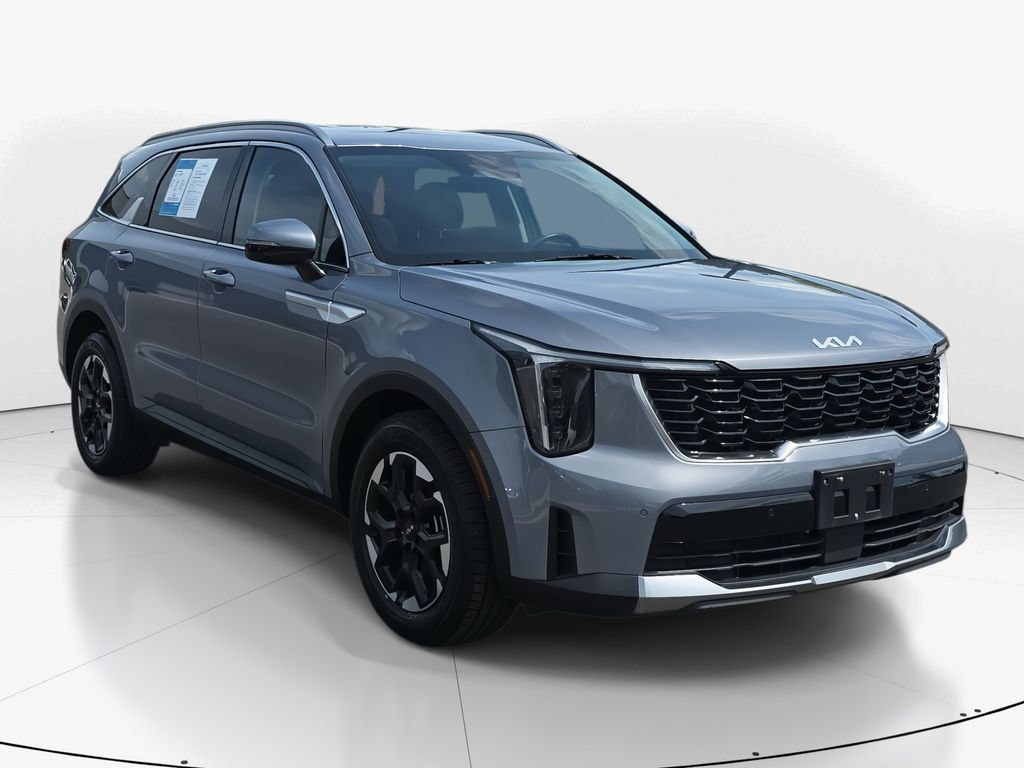 2024 Everlasting Silver Kia Sorento S FWD SUV