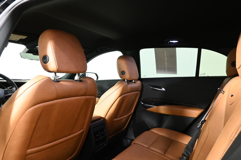 2022 Cadillac XT4 Premium Luxury 31