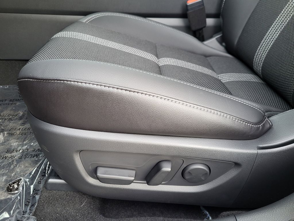 2026 Mazda CX-50 Preferred - Photo 15