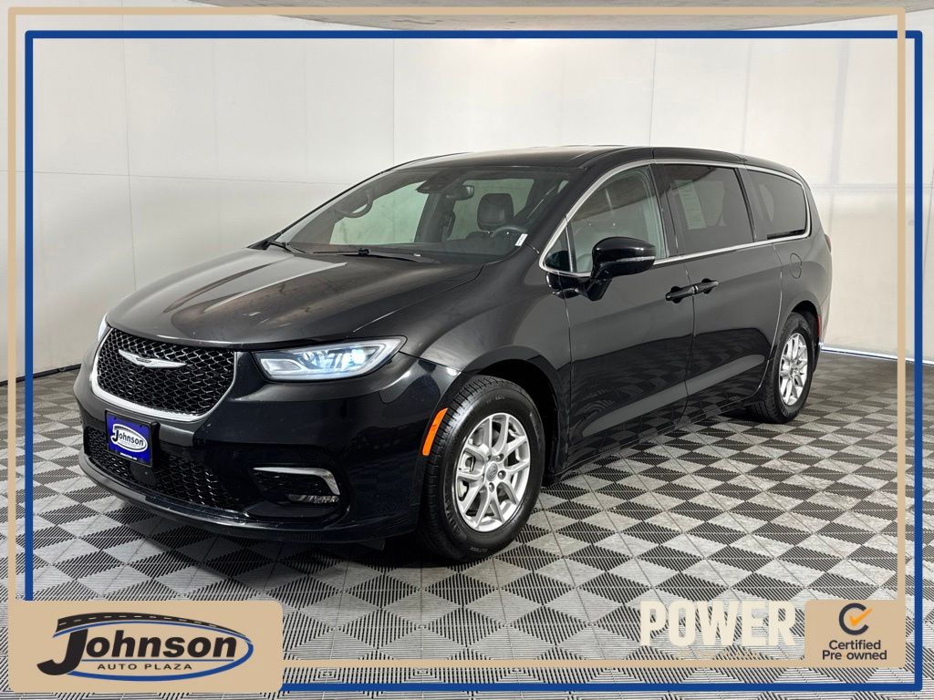 Diamond Black Crystal Pearlcoat 2025 Chrysler Pacifica Minivan Front-Wheel Drive 9-Speed Automatic