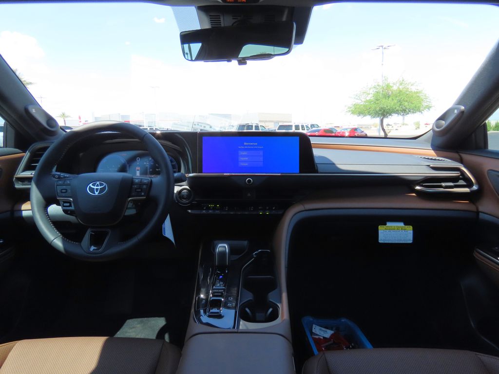2025 Toyota Crown Limited 13