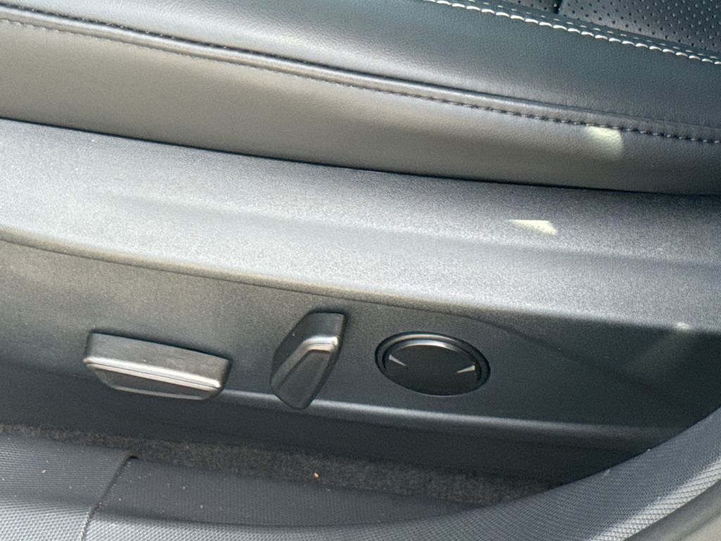 Certified Used 2025 Gray Ford Premium image 27