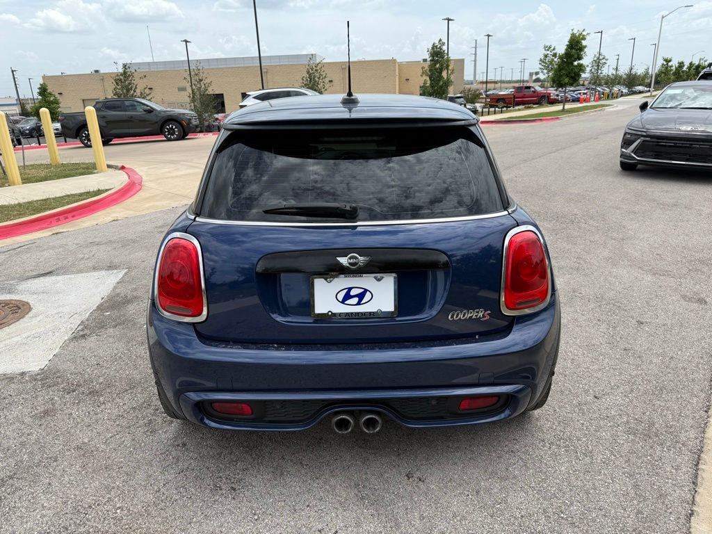 Thumbnail: 2015 MINI Cooper - 7