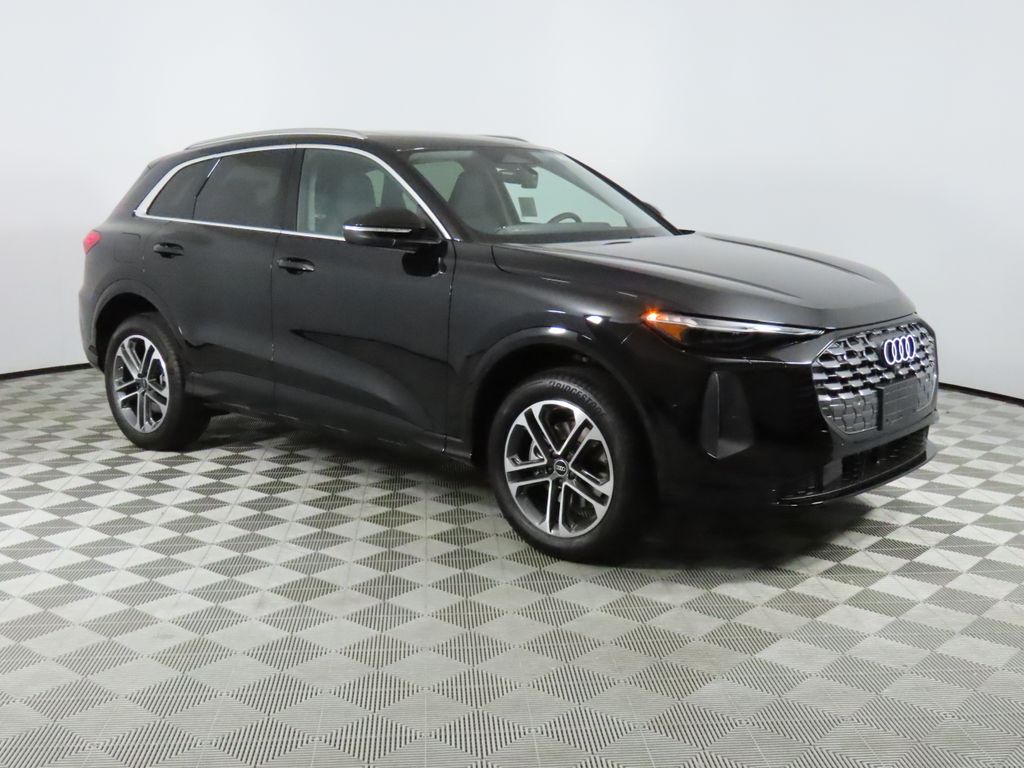 Thumbnail: 2026 Audi Q5 - 7